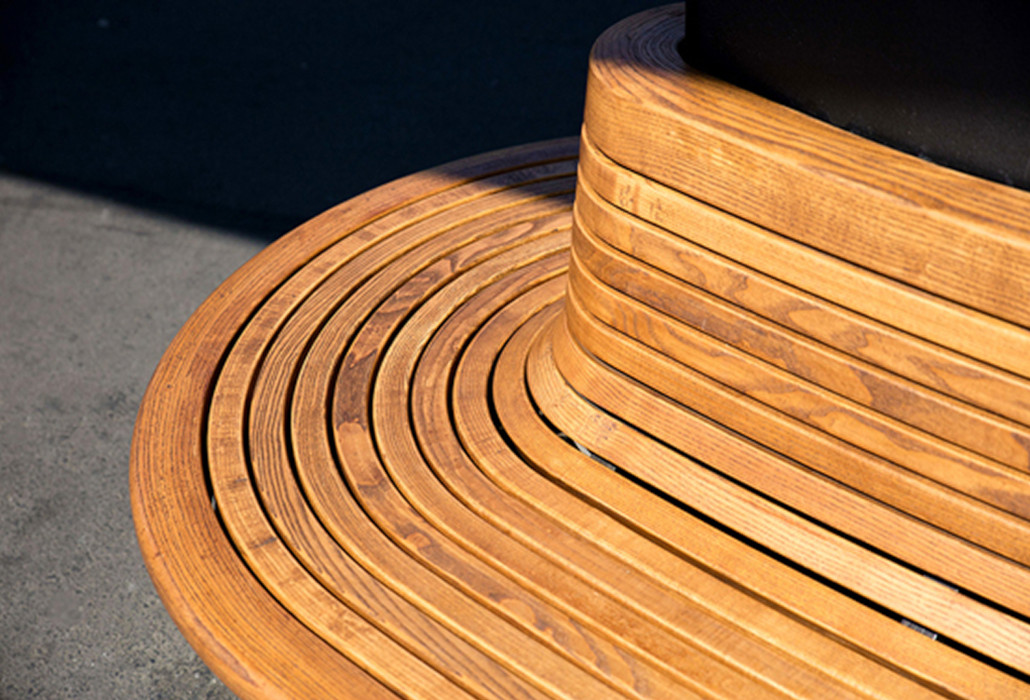 360 Grad Holzbank für die Montage rund um einen Baum herum